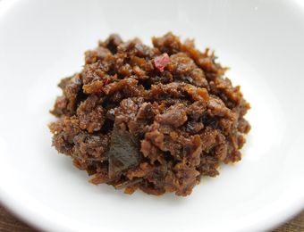 幻の牛、四万十牛の甘い香りと大自然が育んだ地味に舌鼓み